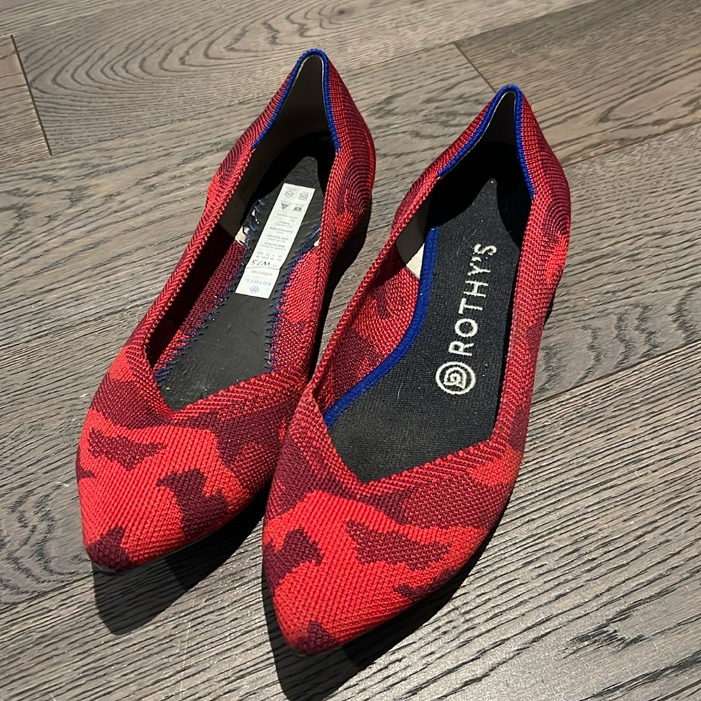 Rothy’s camo pointed toe flats 7.5